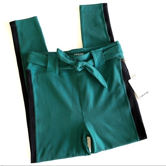 Year of Ours Revolve 38 High Waisted Belted Leggings Women’s XL Green New - Picture 2 of 9
